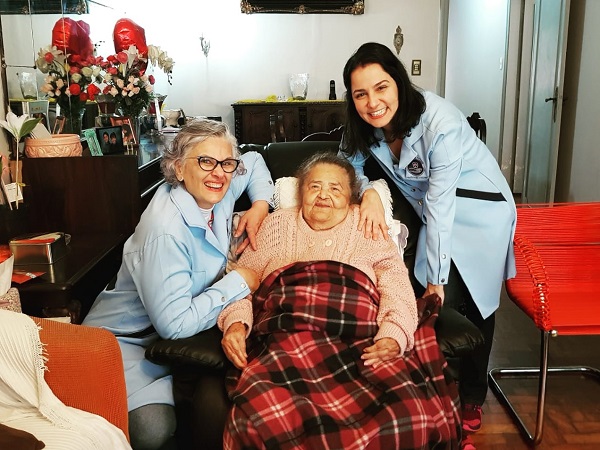 cfo-reportagemespecial-diadocirurgião-dentista-idosos 5 - 600 x 450